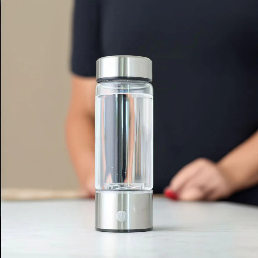 Hydrogen_water_bottle_02_1920x1920